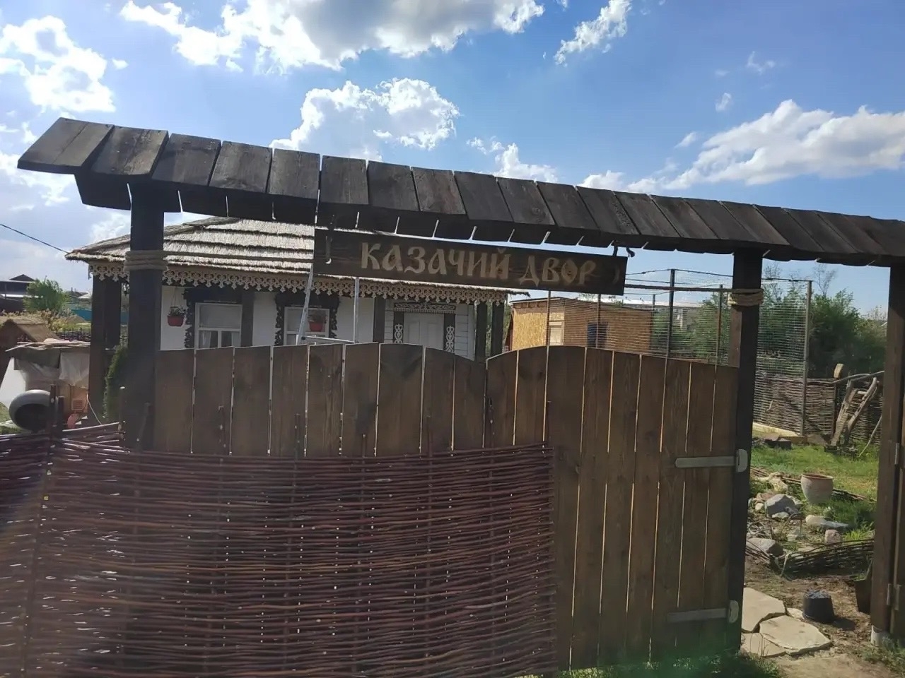 Разработка рекламного буклета по достопримечательностям малой родины для школьников и туристов